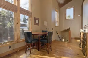 Stonegate #5 5 Bedroom Home by RedAwning - Image 2