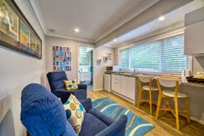 Bluehaven, Heated bathroom floor, Garden outlook - Image 4