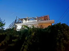 Laperla Roof Garden House - Image 4