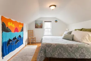Bright Charming Serene Home in City Center - Image 5