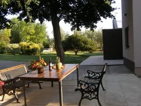 Sabi Relax Zone - Pool & Jacuzzi - Image 3