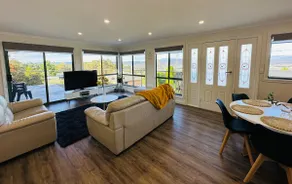 TrevallynTreasure! Large home/Spa bath/Views - Image 5