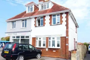 Seaview dog friendly ground floor flat 1 min to beach sleeps 4 - Image 4