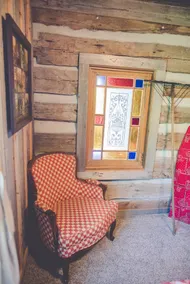 Audrey's Abode - Image 5