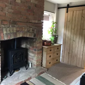 Cosy Cottage in North Bedfordshire village - Image 2