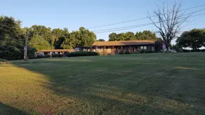 Near VIR, Caesar's Casino, Firepit, Jacuzzi, Pool - Image 3