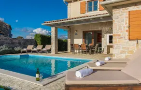 Villa Terca, 4 Bedroom, Private Pool and Sauna - Image 2