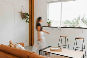 Tinarra Treetops -Modern Studio by the Rocks - Image 3