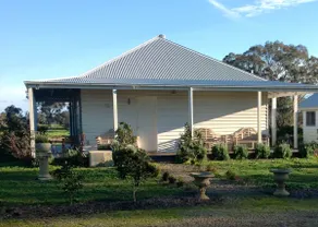 BALMATTUM PARK FARM COTTAGE - Image 2