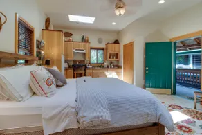 Bend Or Private Getaway one acre - Image 4