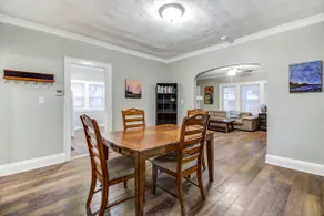 Gallery House | Near Clinic + Museums - Image 4