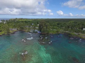 Best Hilo Location- Oceanfront at beach park. A/C - Image 4