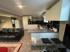 Cottage in the Country - Image 2