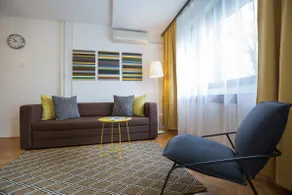 Spacious city apartment with private GARDEN - Image 3
