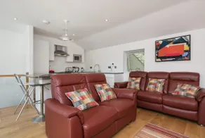 Luxury 3 bedroom apartment - fabulous views - Image 4