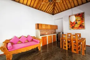 Golden Villa - Jiwa - Image 4