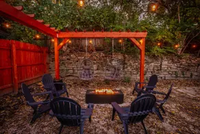 Hot Tub-Firepit-Christmas Tree-Sleeps 12-Walkable - Image 4