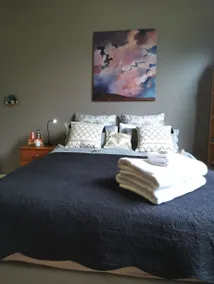 Stylish - Spacious - Close LGH & Cataract Gorge - Image 5