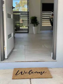 Executive Home in the Heart of Alice Springs - Image 3