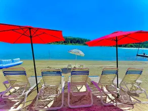 From Sunrise to Sunset, Peaceful Waterfront Escape - Image 3