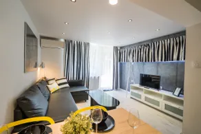 Apartment in Green Garden with Open-Air Gym - Image 3
