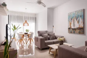 Exclusive oceanfront apartment. Pool and parking - Image 3