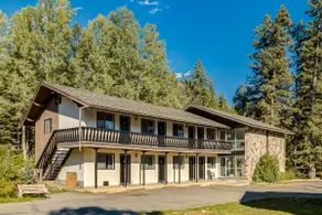 Gateway Suites Charming Stay perfect for 4 Guests - Image 5