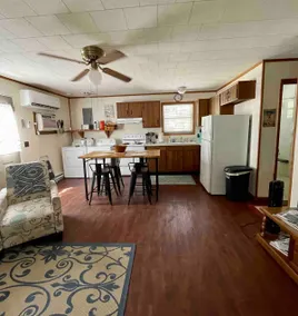 Blue Cabin at Lake Barkley - Image 3
