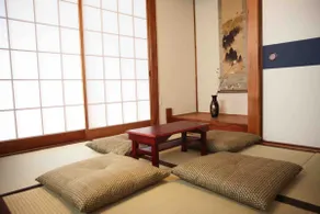 [Kyoto] Kyoto Station Toji, Manga House, Whole House for Rent, Quiet and Comfortable, Convenience Store 4 Minutes + Bus 2 Minutes - Image 5