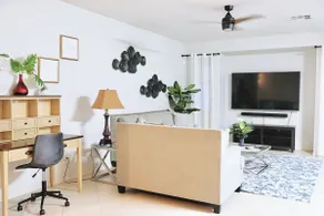 Beautiful spacious home right by Cardinal Stadium - Image 2