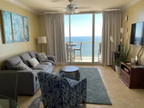 Elegant Beach-Front Penthouse, Beach Club Resort! - Image 3