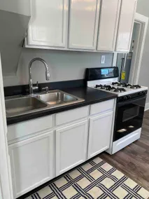 Updated 1 Bedroom Home with Laundry and Parking - Image 3