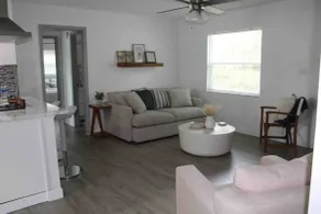 2-bedroom home with pool near Kings Landings! - Image 5
