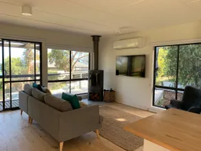 Your Lorne Coastal Retreat Awaits - Image 5