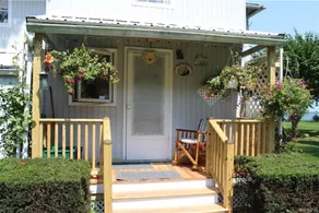 Charming cottage on Lake Ontario - Image 5