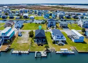 Canal front 4br w dock & slip, Surf City sleeps 10 - Image 3