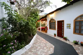 The Galapagos Pearl B&B - Image 2
