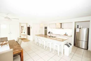 20% off August Winter Special Mistral Beach House - Image 4