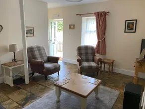 Shop Cottage, peaceful village, scenic location - Image 2