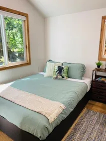 Holly Hideout - Image 3