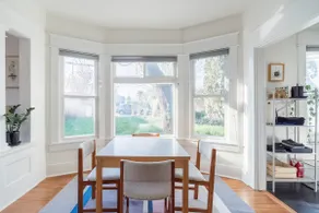 Radiant, Low-Key Apartment - Image 5