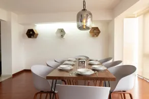 Amazing Penthouse - Image 4
