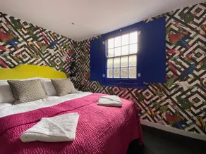Central Brighton nr sea, Birdcage Heritage Cottage - Image 4