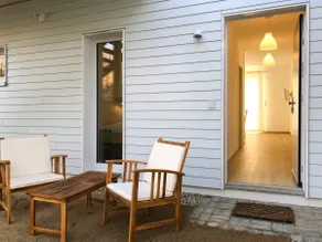 Terrace, beach chair and lake view - Image 2