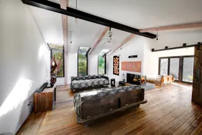 Ancient Future style at Warby Sabi - Image 2