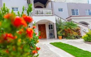 Oleander Staycation - Image 4