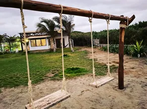 Beachfront house in Vichayito - Image 4