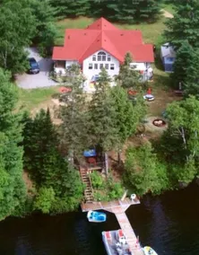Paradise Lake House, all seasons. - Image 3