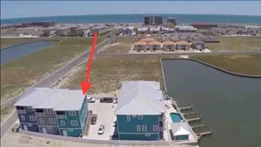 HUGE 4BR/3BA! Pool, Beach & Boat Slip! 4 Car Garage  - Image 4