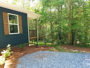 Hidden Pines - Smoky Mountain Foothills Cottage - Image 4
